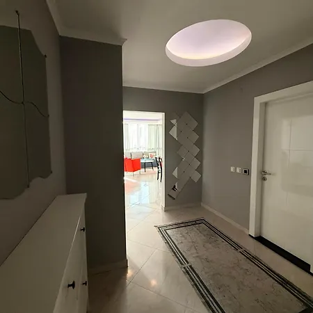Sa Apartments! 2bd Flat 200m To The Apartment *